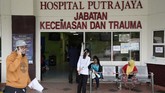 FOTO: Kondisi Mobil Ringsek di Kecelakaan Kento Momota Mobil minibus yang ditumpangi Kento Momota rusak cukup parah usai mengalami kecelakaan hebat di Putrajaya, Malaysia, Senin (13/1).