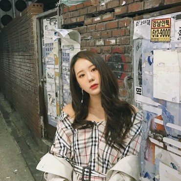 Jiae Eks WASSUP Makin Mesra dengan Kekasih Wanita, Begini Reaksi Netizen