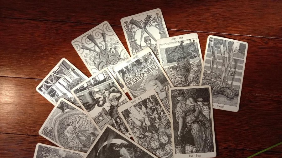 Ramalan Zodiak Tarot Cancer