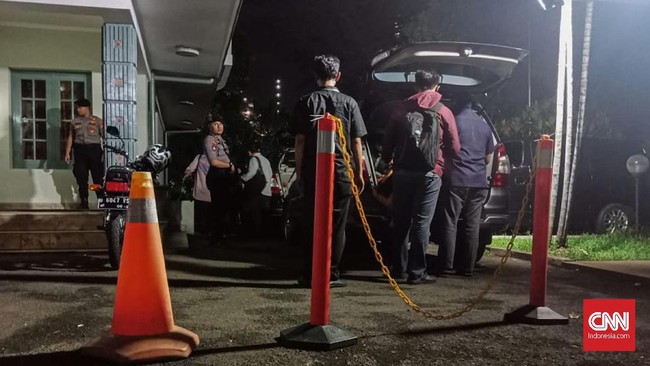 KPK menyita dokumen usai melakukan penggeledahan di beberapa tempat, termasuk kediaman eks Dirjen Keuangan Daerah Kemendagri.