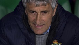 Quique Setien Bakal Jadi Pelatih Baru Barcelona