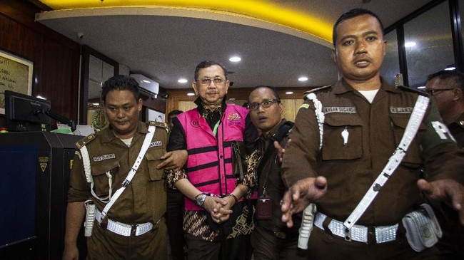 Panja Jiwasraya di Komisi III juga akan mengundang asosiasi dan nasabah yang jadi korban Jiwasraya untuk dimintai keterangan.