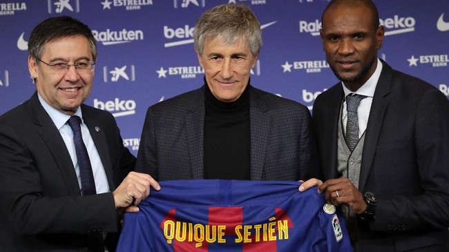 Presiden Barcelona Josep Maria Bartomeu mengatakan Quique Setien akan tetap jadi pelatih Blaugrana di musim depan.
