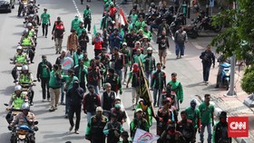 Detik-detik Bentrok Ojol vs DC di Yogya versi Driver Online