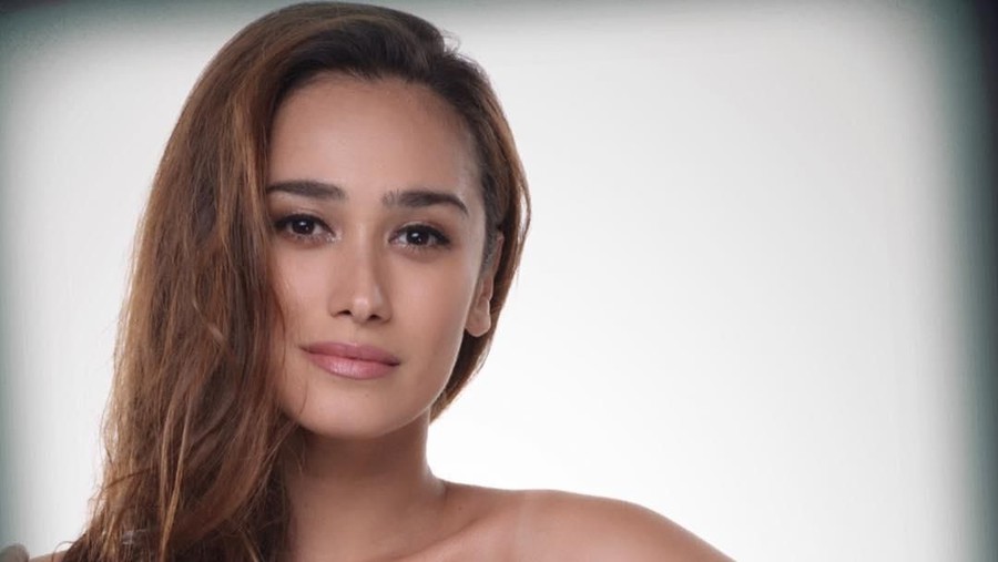 5. Isu orang ketiga Alexandra Gottardo bercerai diam-diam. Apa penyebab perceraiannya?