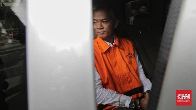 Majelis hakim Pengadilan Tipikor menjatuhkan vonis kepada eks Komisioner KPU Wahyu Setiawan 6 tahun penjara.