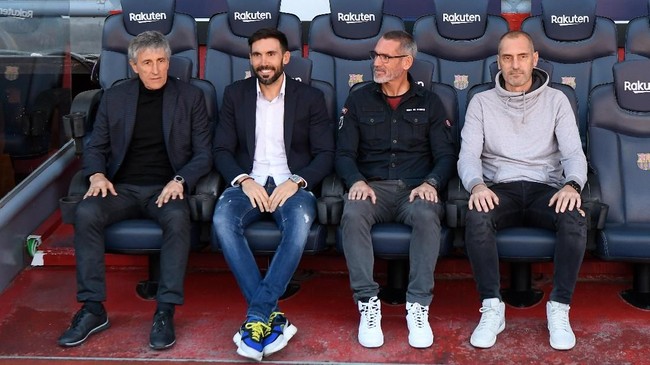 FOTO: Benvingut a Barcelona, Quique Setien