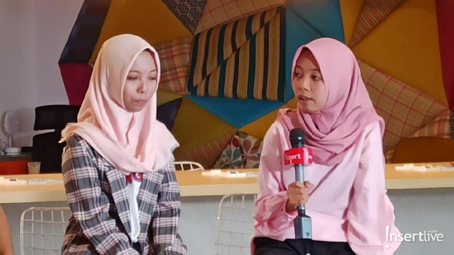 Sepasang saudari kembar yang terpisah selama 16 tahun bertemu kembali secara tidak sengaja di lini Twitter.