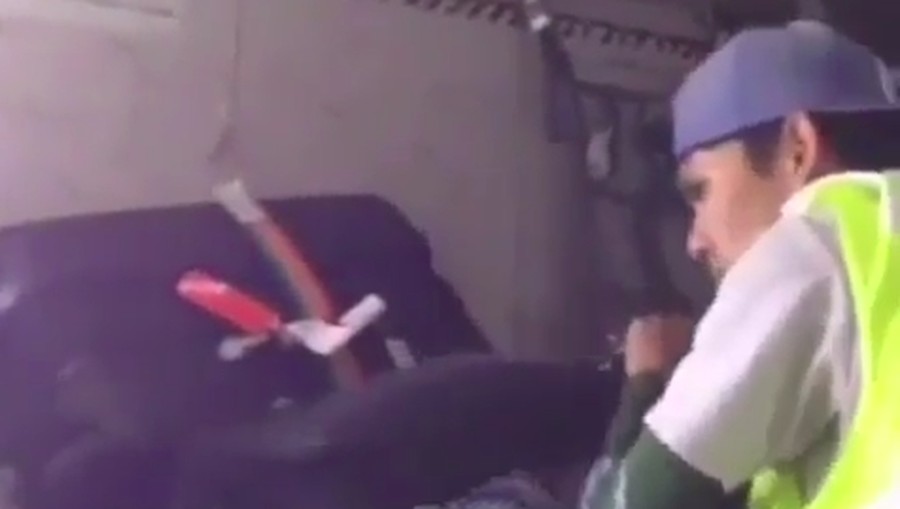 Video pencurian bagasi pesawat yang viral ternyata berlokasi di bandara Thailand.