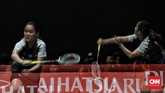 FOTO: Badai Kekalahan Tunggal Putri di Awal Indonesia Masters Tiga tunggal putri Indonesia, Fitriani, Ruselli Hartawan, dan Gregoria Mariska tersingkir di babak pertama Indonesia Masters.