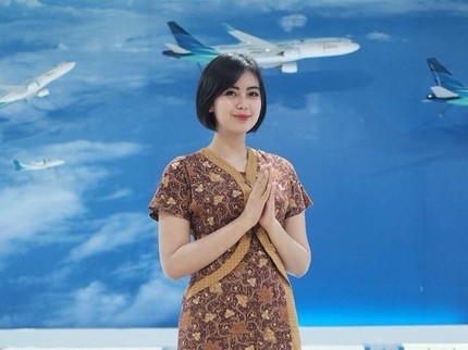 Cantiknya Arfita Istri Yama Carlos, Pramugari Garuda yang Sindir Siwi Sidi