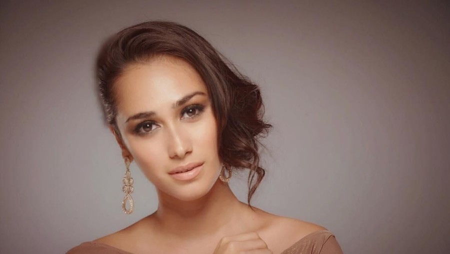 Alexandra Gottardo bercerai diam-diam. Apa penyebab perceraiannya?