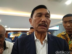 Luhut Respons #IndonesiaGelap: Kita Harus Bangga, Kau yang Gelap