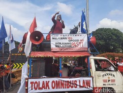 Tolak Omnibus Law, Serikat Buruh Akan Geruduk DPR Senin Besok