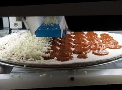 Canggih! Robot Ini Didesain Mampu Bikin 300 Pizza Per Jam