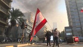 VIDEO: Demo Warga Libanon Tuntut PM Baru