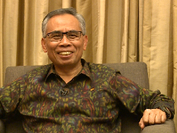 Bos OJK Cerita Anjloknya Pasar Modal Dihajar Tamu Tak Diundang