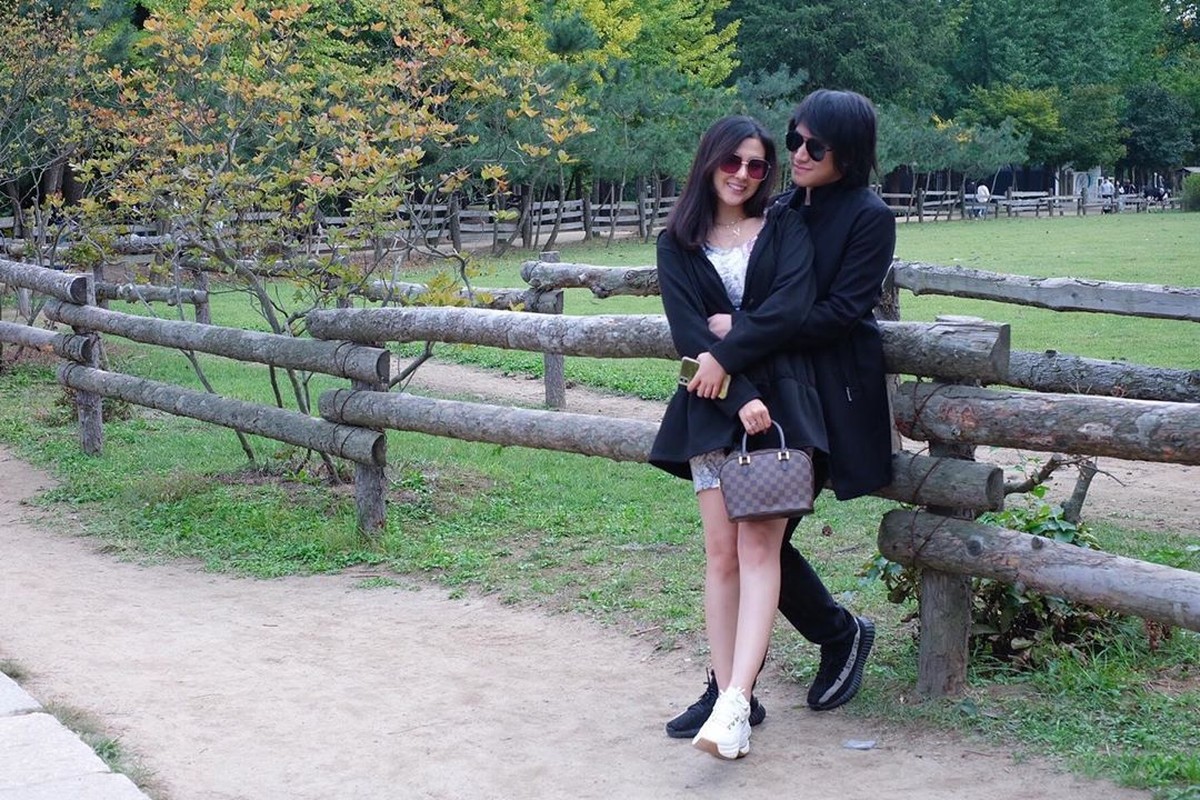 Addie MS mengatakan bahwa Kevin Aprilio dan Vicy Melanie akan melagsungkan pernikahan di pertengahan tahun 2020&period;