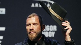 Cowboy Cerrone Tantang Netizen Berkelahi
