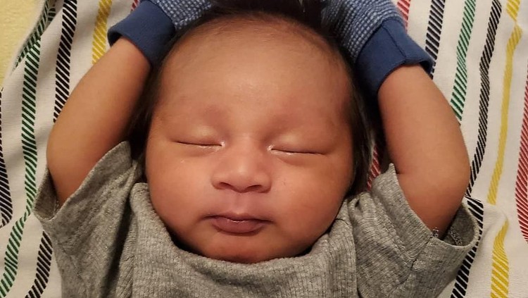 Berita terpopuler HaiBunda hari ini, potret menggemaskan anak Baim Wong dan Paula, Kiano Tiger Wong hingga tips menggoreng omelet mi anti gagal dan hancur.