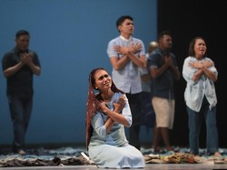 Planet Sebuah Lament: Ode dari Melanesia