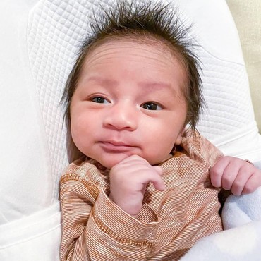 7 Gaya Gemas Nan Konyol Putra Baim Wong yang Mirip Paula