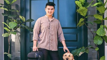Chef Arnold Maksa Minta Divaksin, Netizen: Nggak Sabar Mau Jadi Titan?