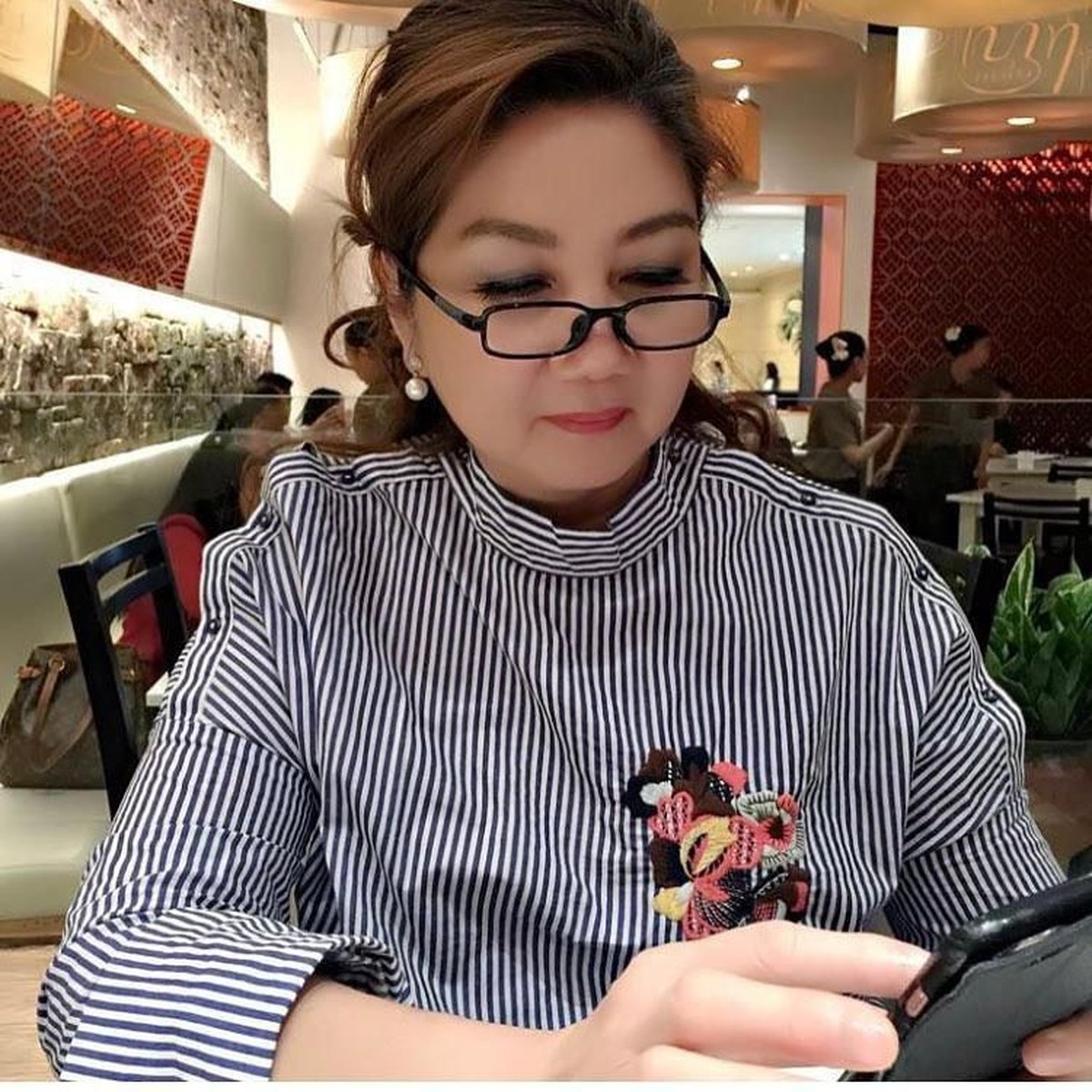 Tujuh fakta menarik dari Chef Arnold Poernomo usai ramainya video lucu Chef Arnold saat mengomentari peserta di salah satu ajang masak&period;