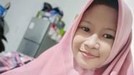 Ponari yang pernah viral sebagai dukun cilik yang mempunyai batu ajaib resmi melamar sang kekasih&comma; Aminatuz Zuroh&period; Berikut 7 potret cantik calon istrinya&period;