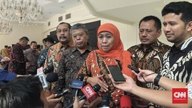 Khofifah Enggan Buka Sebaran Pasien Positiif Corona di Jatim