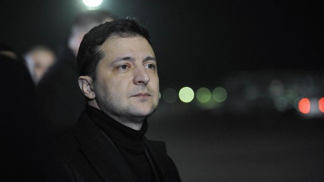 Pemimpin tiga negara Uni Eropa, yaitu Ceko, Polandia, dan Slovenia berangkat menggunakan kereta ke Ukraina untuk bertemu dengan Presiden Volodymyr Zelensky.