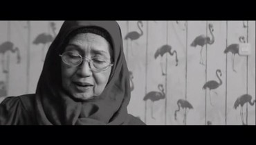 img-title Ucapan Duka dan Doa Para Artis Iringi Kepergian Ade Irawan