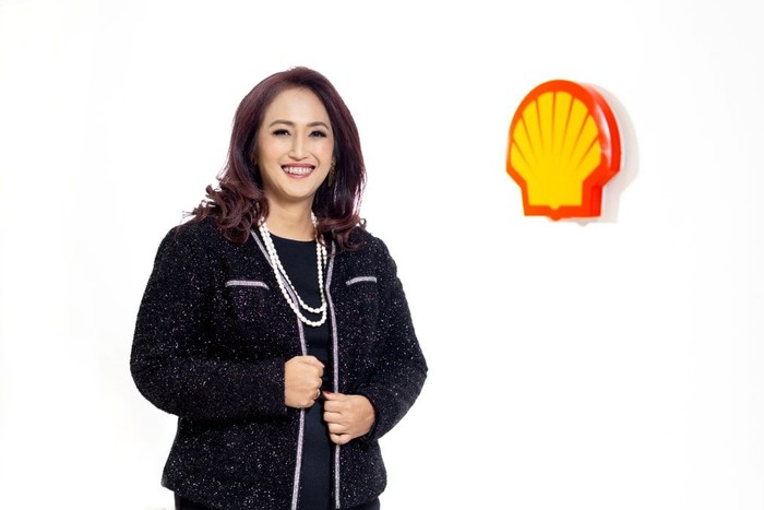 Presiden Direktur dan Country Chair Shell Indonesia Dian Andyasuri