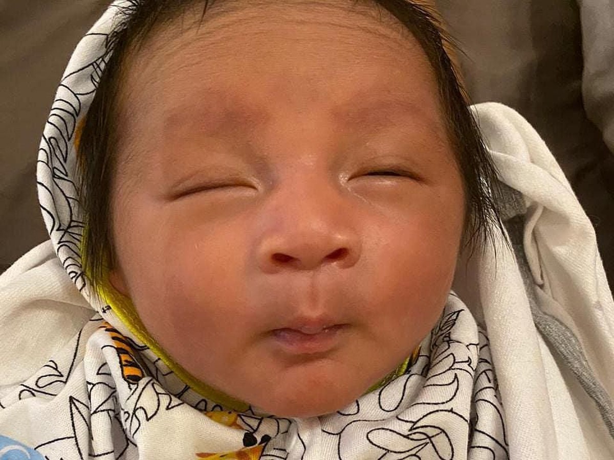 Intip potret gemash nan konyol ala anak pertama Baim Wong dan Paula Veerhoeven&comma; Kiano Tiger Wong&comma; yang berhasil mencuri perhatian netizen di media sosial&period;