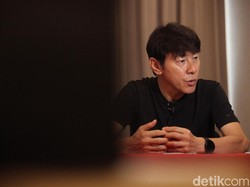 Latih Indonesia, Shin Tae-yong Tak Takut Reputasinya Rusak