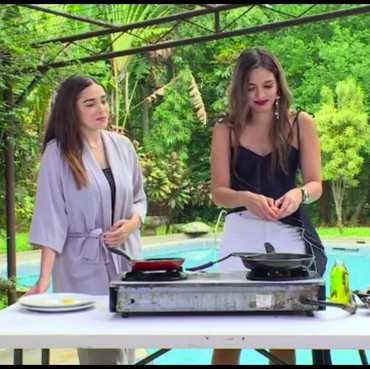 Duh! Nia Ramadhani Gak Bisa Masak Telor