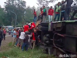 Fakta-fakta Kecelakaan Maut yang Renggut Nyawa 8 Orang di Subang