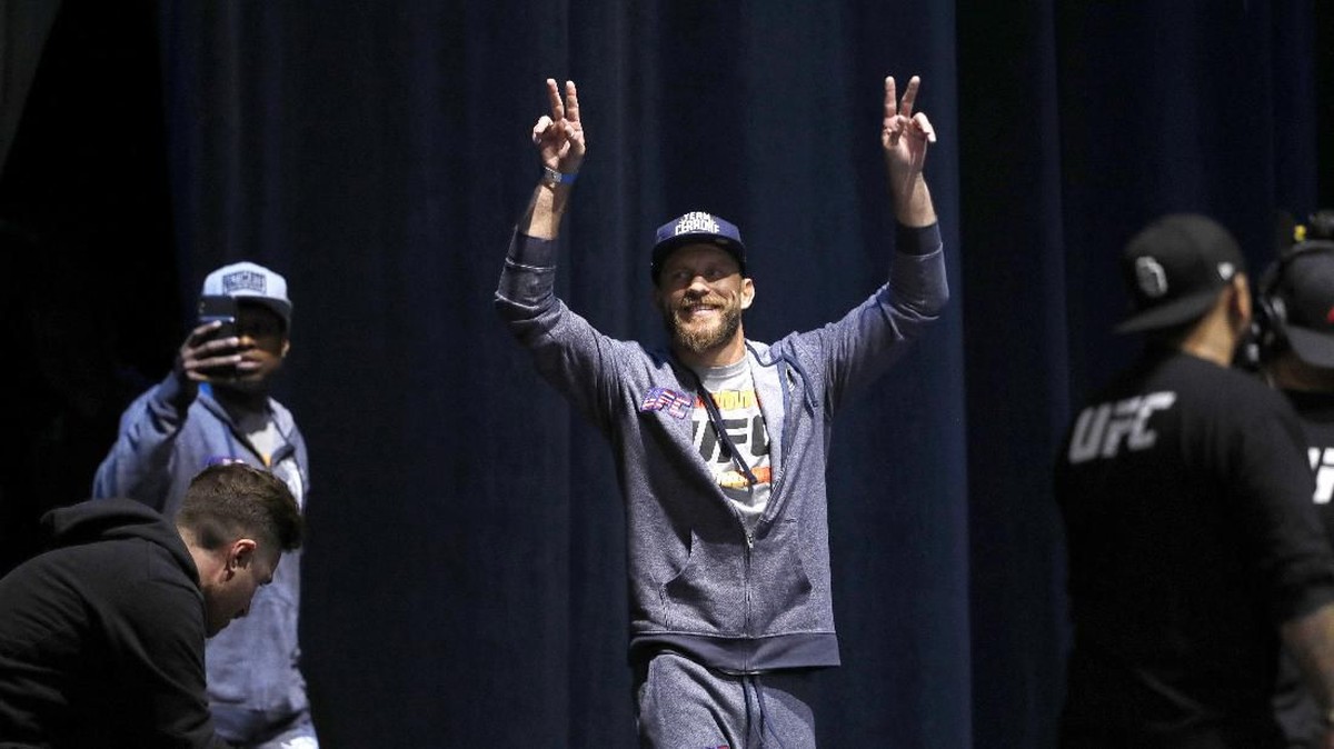 FOTO: Sehari Sebelum Duel McGregor vs Cerrone di UFC 246