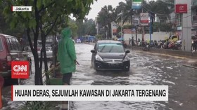 VIDEO: Hujan Deras, Sejumlah Kawasan di Jakarta Tergenang
