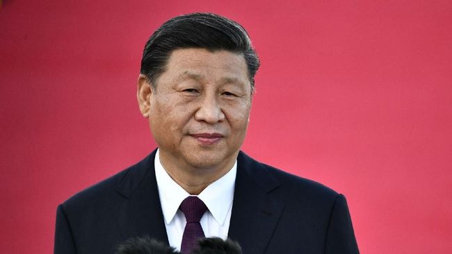 Presiden China Xi Jinping mengatakan bahwa negaranya telah lulus melawan virus corona. Dia mengungkapkan itu dalam upacara penghargaan untuk tenaga medis.