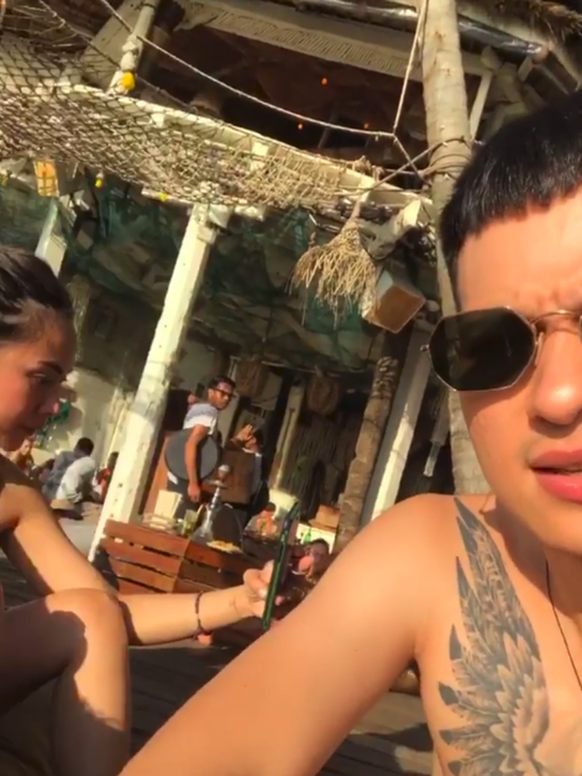 Marcell Darwin baru saja menikah dengan seorang wanita bernama Nabila Faisal&period; Berikut ini 7 momen romantis ketika mereka bulan madu di Bali&period;