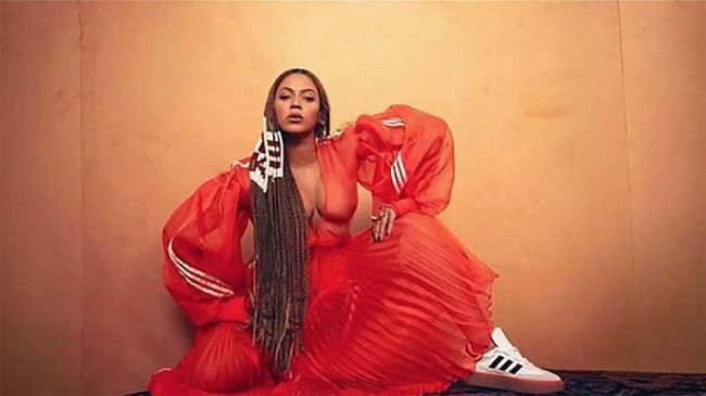Koleksi fesyen terbaru dari kolaborasi antara Beyonce dan Adidas membuat heboh jagat maya pada akhir pekan ini.
