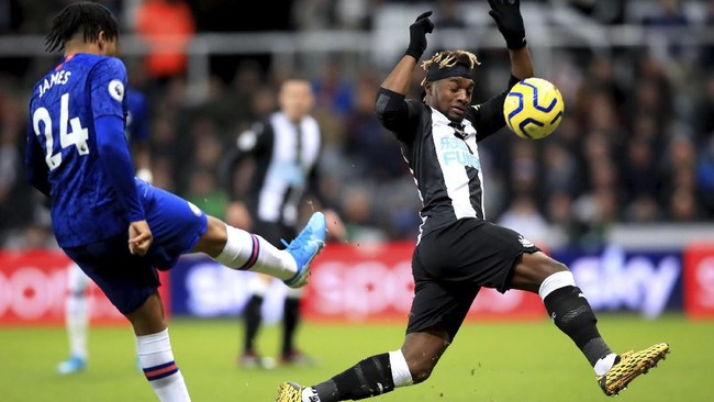 Chelsea menelan kekalahan 0-1 dari Newcastle United pada lanjutan Liga Inggris di Stadion St James Park, Sabtu (18/1) waktu setempat.