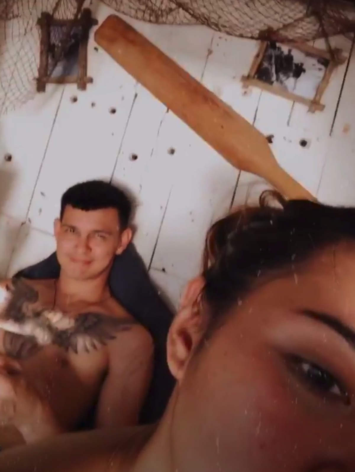 Marcell Darwin baru saja menikah dengan seorang wanita bernama Nabila Faisal&period; Berikut ini 7 momen romantis ketika mereka bulan madu di Bali&period;