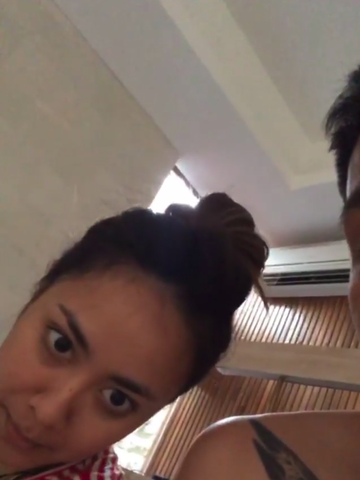 Marcell Darwin baru saja menikah dengan seorang wanita bernama Nabila Faisal&period; Berikut ini 7 momen romantis ketika mereka bulan madu di Bali&period;