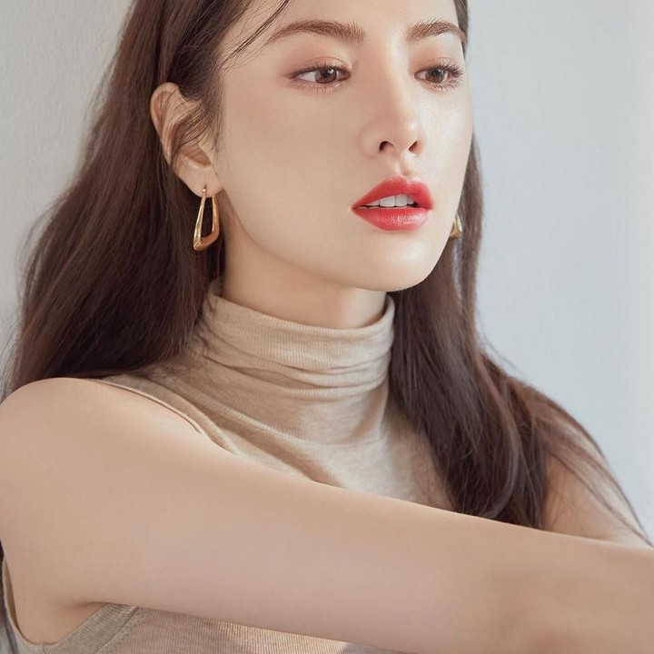 <p>Merupakan eks-anggota After School, Nana alias Im Jin Ah adalah artis K-Pop tercantik selanjutnya yang masuk daftar 100 wanita tercantik. Ia berada di urutan 15. Sudah 11 kali masuk daftar tersebut, ia berlakon di drama Korea <em>Mask</em> tahun 2023 lalu. (Foto: Instagram @jin_a_nana)</p>