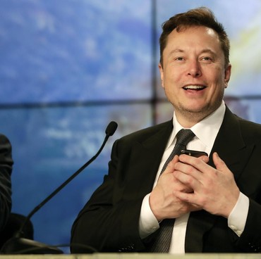 Bantahan Elon Musk Threesome dengan Amber Heard & Cara Delevingne