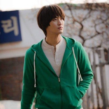 Kim Soo Hyun Beri Kejutan di Drama Korea 'Crash Landing On You'