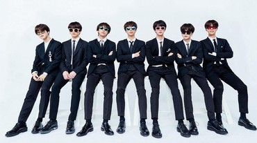 Manisnya Foto BTS & Ariana Grande Saat Latihan di Studio Los Angeles