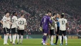 MU Pasang Strategi Pertahankan Kekalahan di Markas Liverpool
